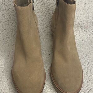 Women's Suede Cowboy Boots, Brown, Italy, Size 10. By Vince Camuto.